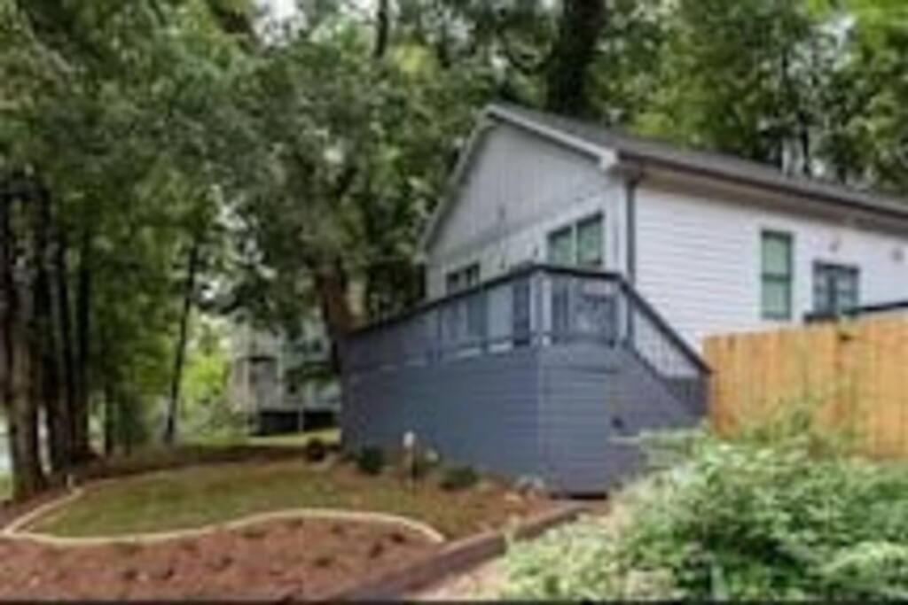 West End Modern Atlanta 3 Bedroom Bungalow Exterior foto